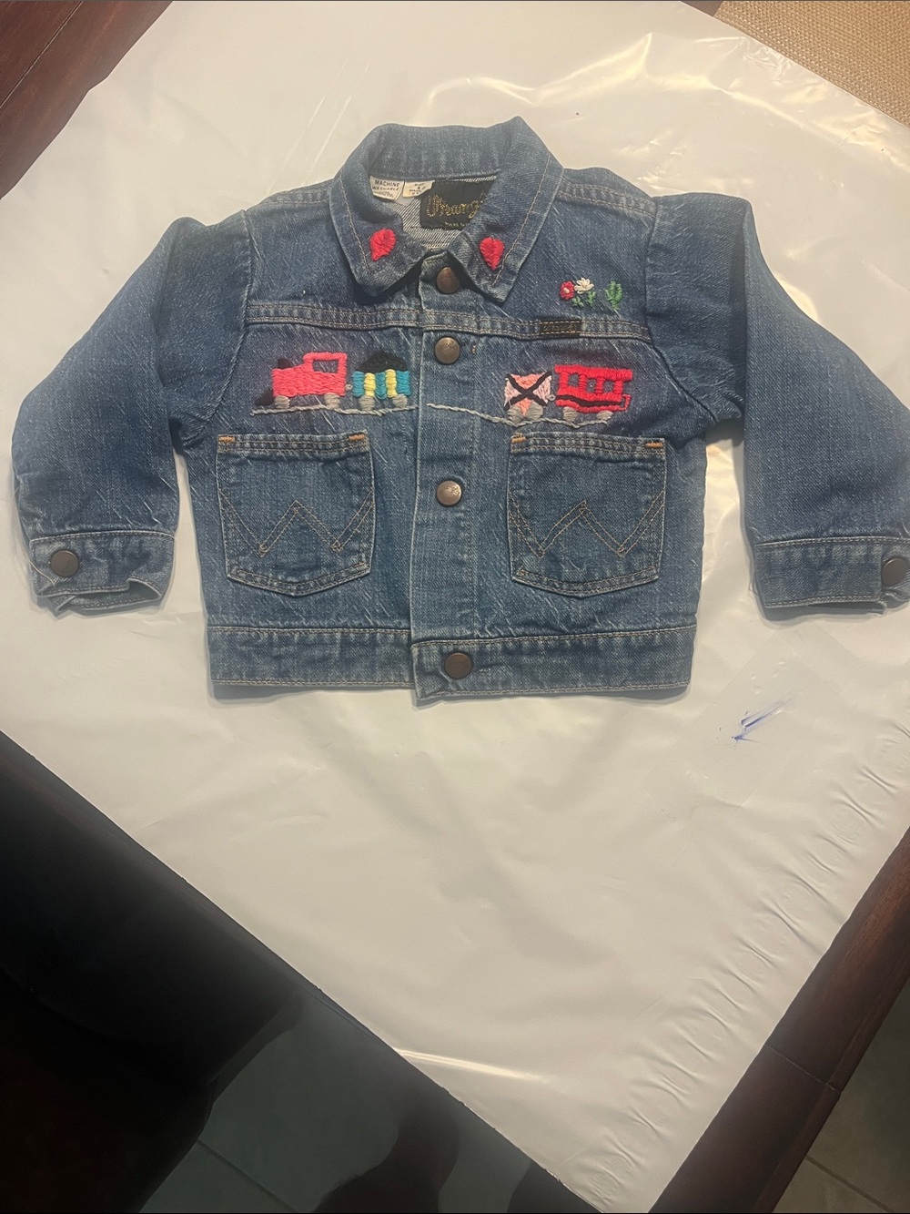 Vintage 1970’s Wrangler Blue Denim Jacket with Red 🚂 Embroidery